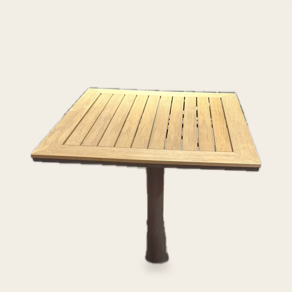 Mesa de terraza Almendro
